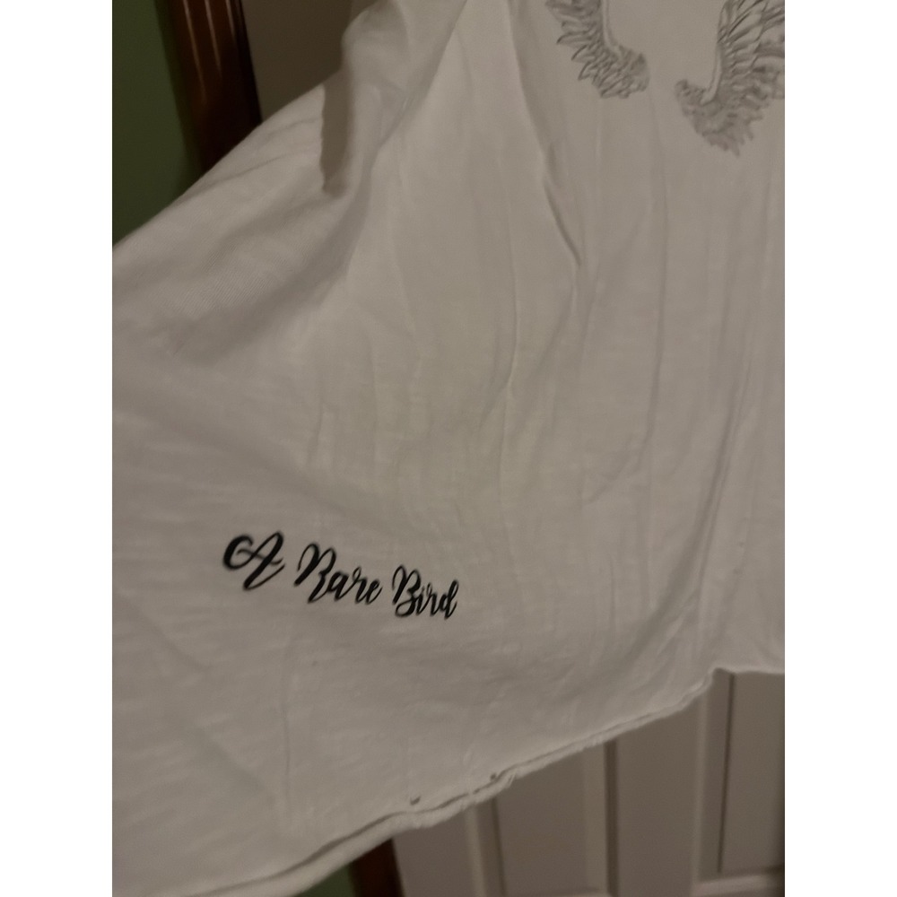 L/XL A Rare Bird Handmade Tiger Angel Wings Graphic T-Shirt White Distressed NWT - Picture 4 of 6